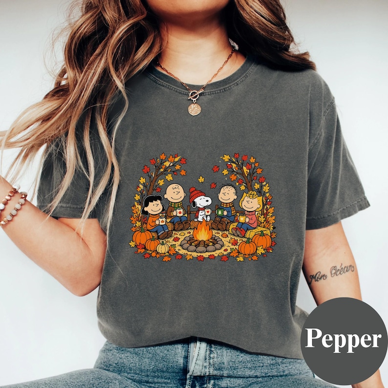 Peanuts Campfire Shirt, Fall Snoopy Graphic Tee, Charlie Brown Autumn Pumpkin Tshirt, Cute Retro Thanksgiving Crewneck, Cozy Camp Gift