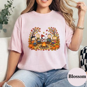 Peanuts Campfire Shirt, Fall Snoopy Graphic Tee, Charlie Brown Autumn Pumpkin Tshirt, Cute Retro Thanksgiving Crewneck, Cozy Camp Gift