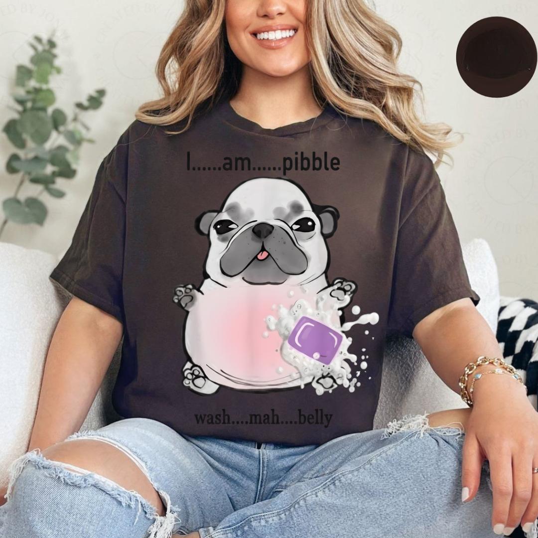 お腹を洗ってあげる - おもしろ犬ミーム PNG と SVG | かわいいピットブルの脳腐れアート |  Tシャツ、マグカップ、ステッカー用のユーモラスなデジタルダウンロード - Etsy 日本, image size:1080x1080
