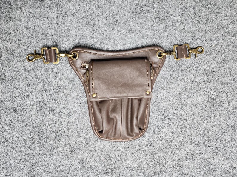 Scottish Sporran Leather Bag | Genuine leather Thigh Pouch | Kilt Crossbody Sack image 4