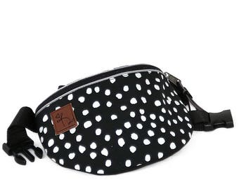 Fanny pack Hip bag Waist purse Black and white dotts