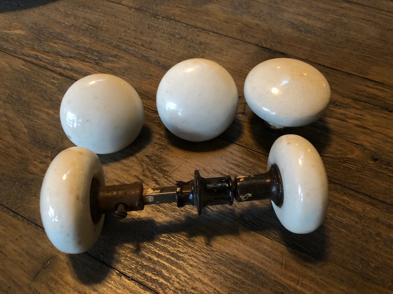 LOT of 5 Antique White Door knobs 3 Loose 2 with metal Etsy