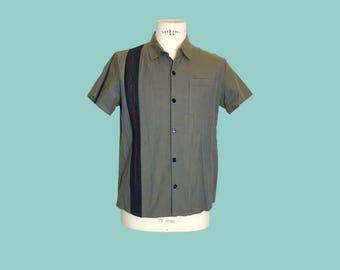 Panel shirt. Size Medium.
