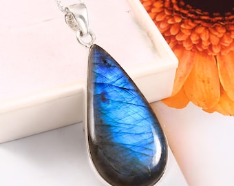 Ciondolo a goccia in labradorite: collana in argento sterling realizzata a mano, regalo di fidanzamento con cristallo curativo, gioiello in argento per tutti i giorni