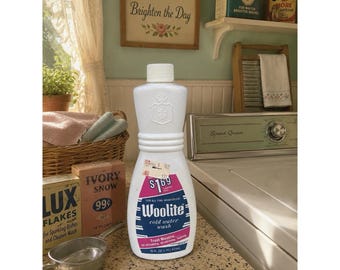 Woolite VINTAGE Laundry Detergent Original Cold Water Soap MOVIE PROP Liquid