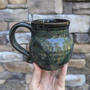 Pottery Mug, 12 ounce Stoneware Wheel Thrown Ceramic Mug, Handmade tea cup