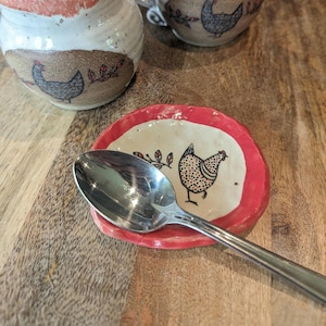 Reposacucharas de té con forma de pollo, pequeño obsequio para profesores, porta bolsitas de té, regalo para pensar en ti, porta bolsitas de té, relleno de medias