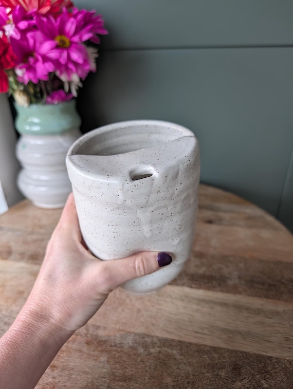 Hand-thrown Speckled White Stoneware Travel Mug  Minimalist Coffee Cup, 22  Oz - Etsy