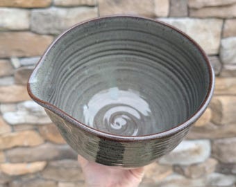 Handmade Ceramic Mixing Bowl, Stoneware Batter Bowl, Housewarming Gift ,Rustic Farmhouse Kitchen