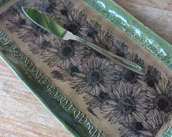 Handmade Stoneware Serving Platter, Sunflower Design, Farmhouse Kitchen Decor (13" x 6.5")