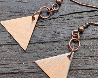 Minimalist copper triangle handmade earrings, simple copper triangle earrings