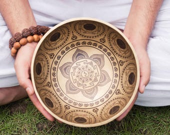 Handcrafted 7-Metal Tibetan Singing Bowl: Sri Yantra, Sound Healing