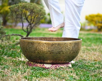 Extra Large Tibetan Singing Bowl: Hand-Carved Tree of Life for Sound Therapy and Meditation