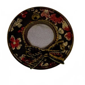 Vintage Hat Brooch Floral Pattern | Gold Tone Mesh & Bow Pin | Whimsical Jewelry