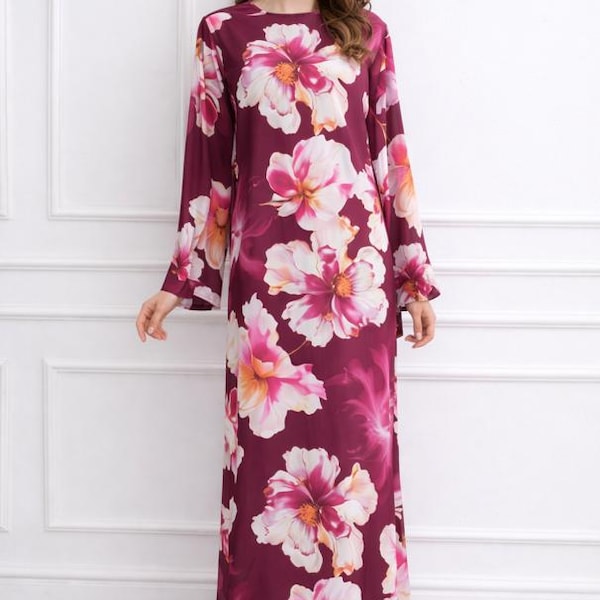 Vestido largo modesto con mangas acampanadas y estampado elegante con lazo en la cintura
