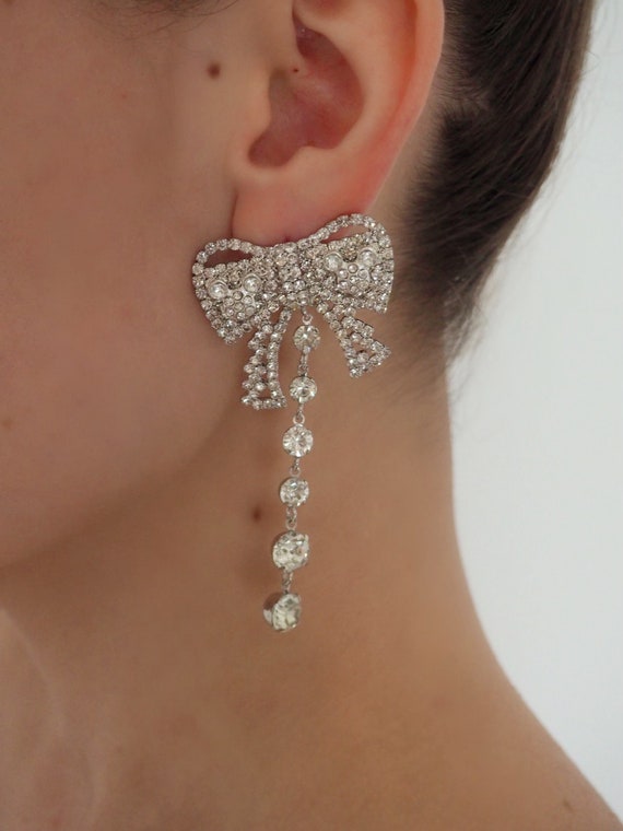 chanel bow earrings