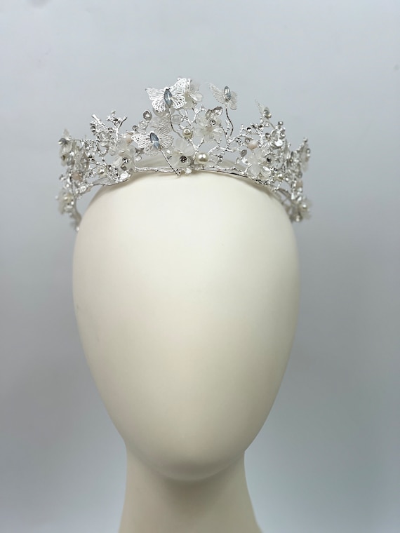 ジゼル ティアラ - ディズニー - 魔法にかけられて - シルバー - Etsy 日本