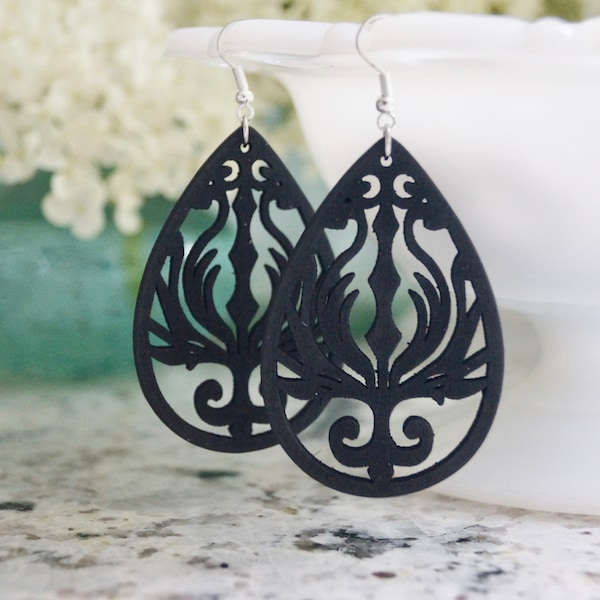 Laser Cut Black Wooden Earrings: Lightweight Filigree Design