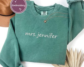 Comfort Colors Custom Mrs Sweatshirt, Embroidered Future Mrs Name Crewneck Bride to Be Gift for Bridal Shower, Mrs Last Name Honeymoon Shirt