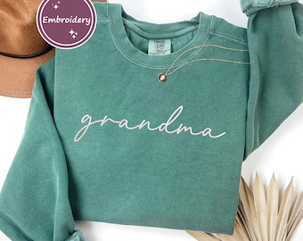 Comfort Colors Embroidered Grandma Sweatshirt, Custom Grandma Sweatshirt, Pregnancy Announcement, Grandma Gift, Nana, Gigi,Christmas Gift