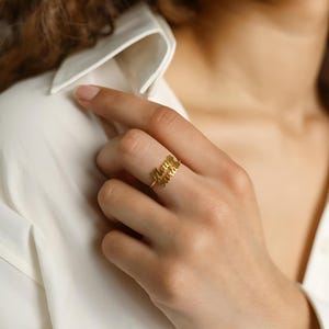 Name Ring Personalized - Two Name Ring Sterling Silver Gold - Custom Name Jewelry for Women - Mom Gift with Kids Names - Best Friend Gift