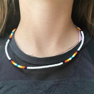 Western Sunset Draht-Halskette Sead Bead Schmuck 16-18 Zoll verstellbarer Verschluss