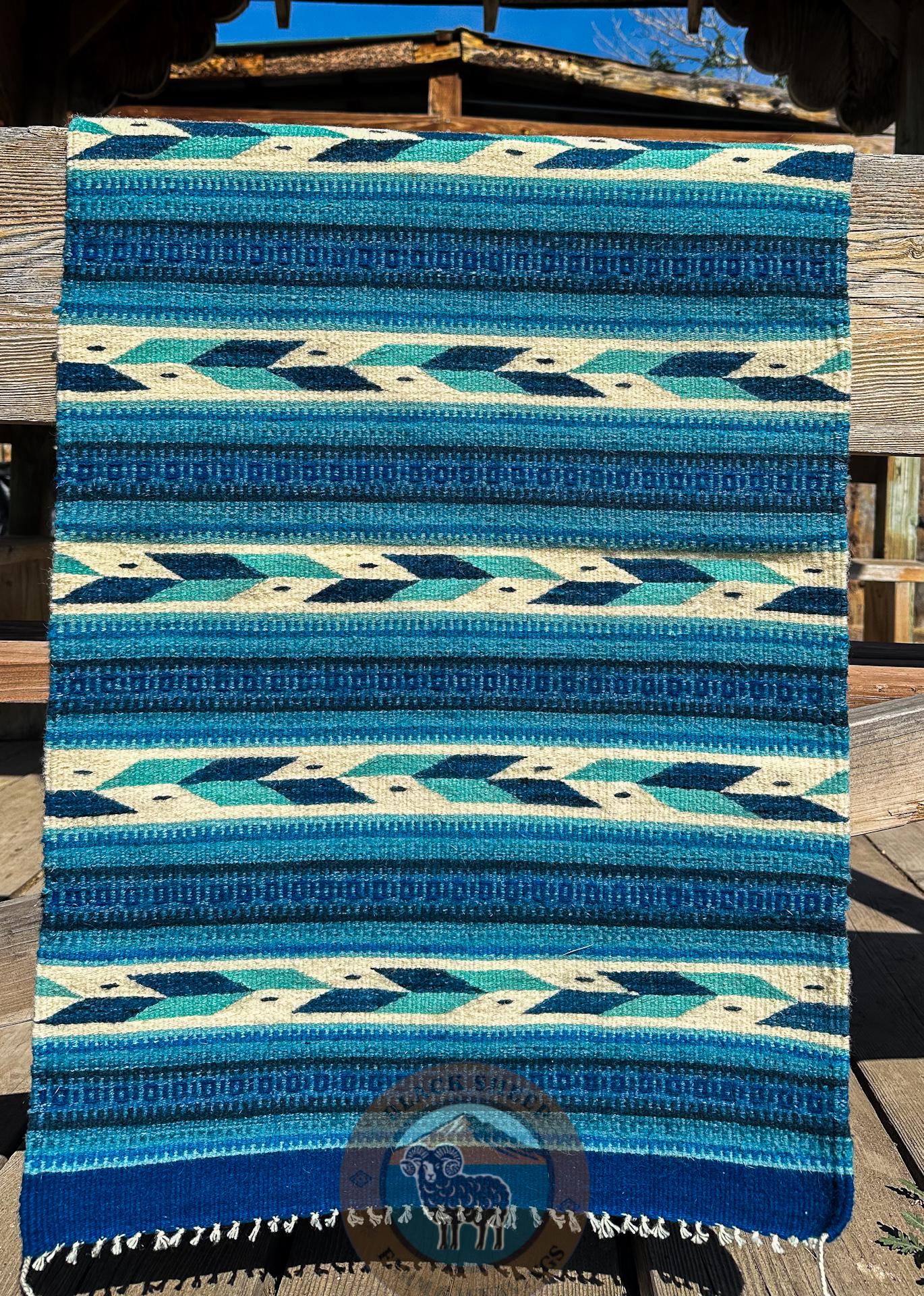 幾何学模様の手織りウールラグ 楽天市場】【60×90cm】 玄関マット 手織り ウールラグ 60×90 長方形