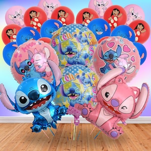 Puede incluir: Una colecci&oacute;n de globos coloridos con personajes de la pel&iacute;cula animada Lilo & Stitch. Los globos incluyen globos de aluminio azules, rosas y rojos con forma de Stitch y Angel, junto con globos redondos con gr&aacute;ficos de personajes.