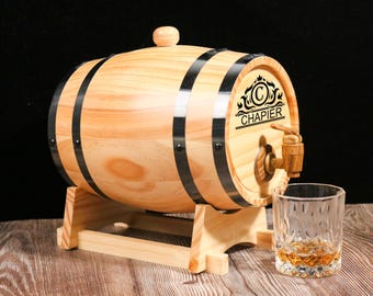 Tonneau de whisky 3L gravé personnalisé | Mini tonneau de whisky en bois | Cadeau de mariage | Cadeau pour homme d'honneur | Cadeau d'anniversaire | Tonneau de bois | Cadeau pour lui