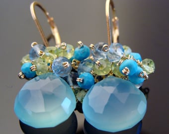 Aquablauwe chalcedoon turkoois apatiet peridot clusteroorbellen · 14K gold filled 925 sterlingzilver