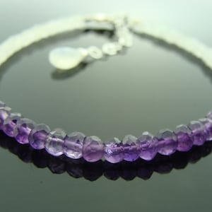 Sterlingzilveren armband met amethist regenboogmaansteen • Gefacetteerde edelsteensieraden