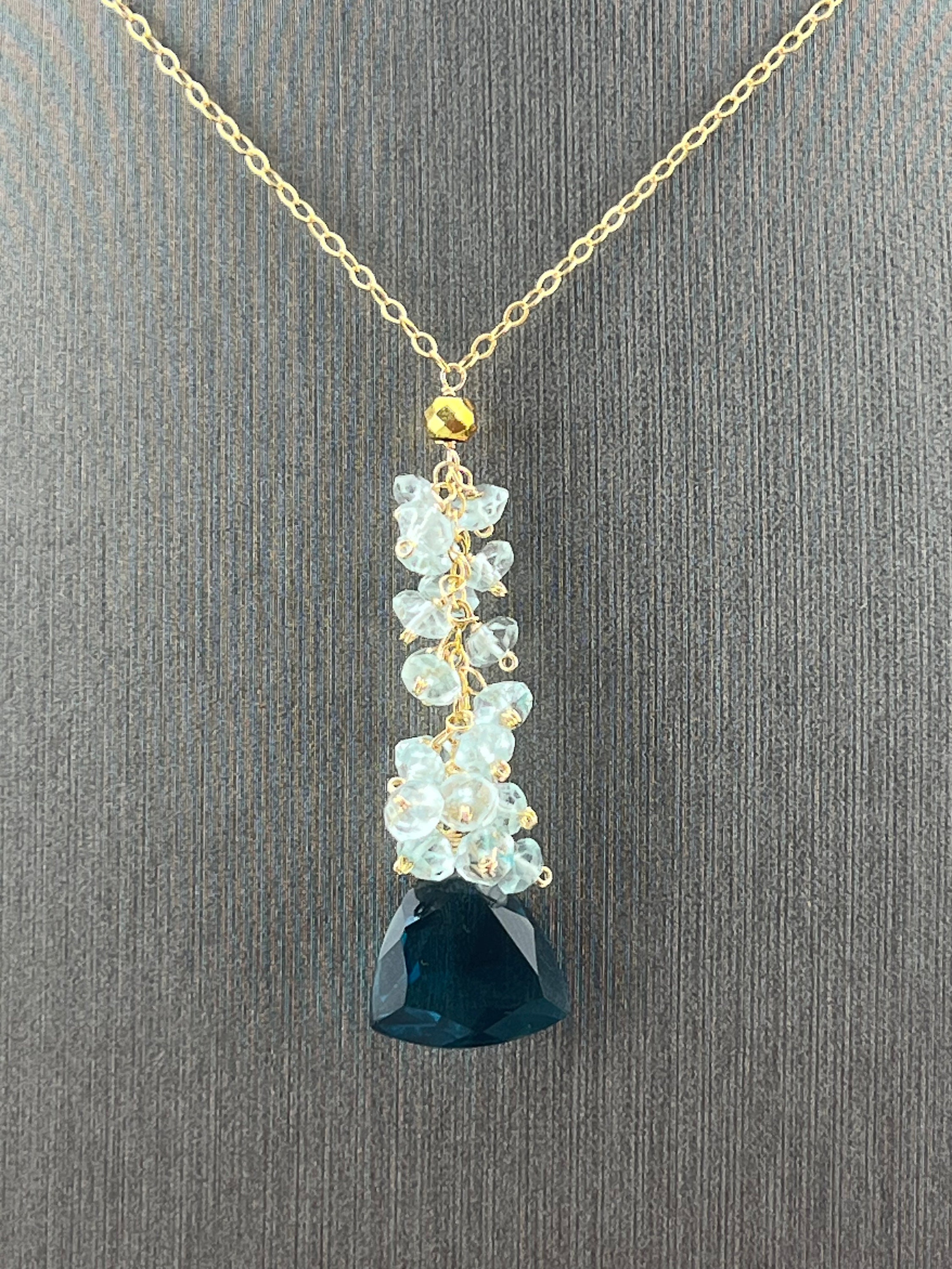 ブルートパーズ・アクアマリン・トリリオンカットネックレス・14K 