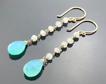 Aqua Blau Chalcedon & Mondstein · Lange Ohrringe · Sterling Silber oder 14K Gold Filled · Edelstein Anhänger