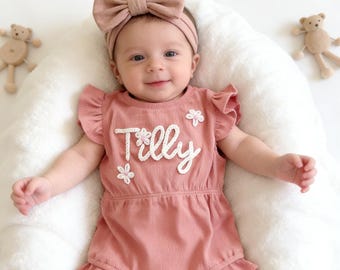 Conjunto personalizado de verano para niña, mono de burbujas con nombre bordado, mono de manga corta para recién nacida, mono orgánico para niña.