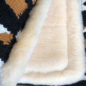 Handwoven Western Contour Saddle Pad – Navajo Style Wool Blanket Pad with Leather Wear Guards, Horse Tack Gift image 7