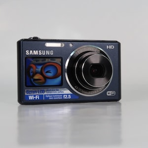 Fotocamera digitale Samsung DualView DV150F 16,2 MP – Blu – Eccellente