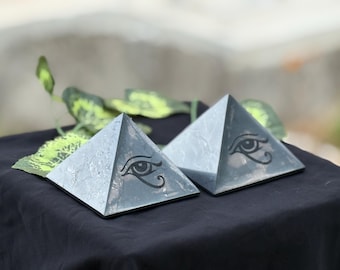 Polished Shungite Pyramid with All-Seeing Eye – Protective Energy, Sacred Symbol, Authentic Karelia Shungite