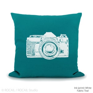 Personalized pillow case with vintage camera print 12x18, 16x16, 18x18, 20x20 custom decorative cushion cover, Modern urban decor image 2