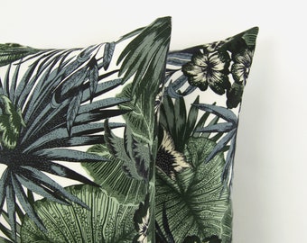 Housse de Coussin Décoratif à Motif Tropical et Feuilles de Palmier | 12x18, ou 18x18 pouces | Bleu, Vert, Noir et Blanc