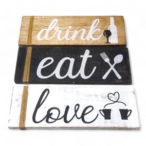 Handmade Eat Drink Love Wall Decor – Rustic Wooden Hanging Family Sign, Decorative Wood Plank for Living Room, Bedroom, or Outdoor Use