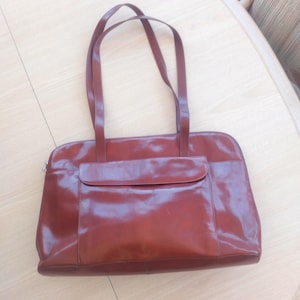 Hobo International 2000s Oversize Chestnut Brown Structured Shoulder Bag