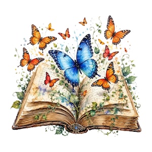 Può includere: Un libro aperto con pagine invecchiate e ingiallite che presentano testo scritto a mano, circondato da vivaci farfalle arancioni e blu e rampicanti verdi. La farfalla blu centrale è grande, mentre farfalle arancioni più piccole la circondano.