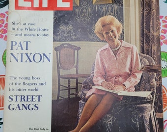 LIFE Magazine featuring Pat Nixon, August 1972 LIFE Magazine The Great Wallenda, The First Lady in a private sitting room of the White House