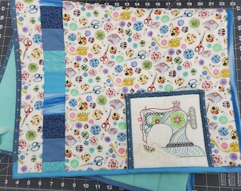 Quilted Sewing Machine Cover with embroidered 6x6 pocket, Dust Cover for Sewing Machine, Perfect gift for sewers, quilters, & seamstresses