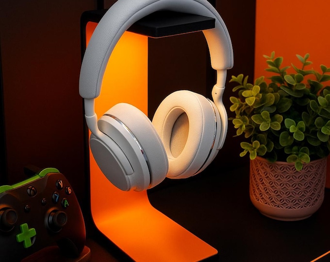 3D-printed headphone lamp | Headset stand with light | Gamer desk accessory in black and orange