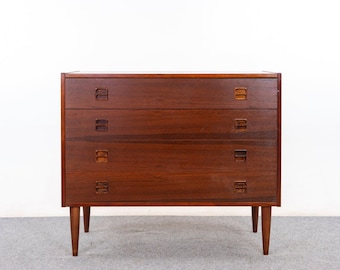 Danish Mid Century Rosewood Dresser - (327-021)