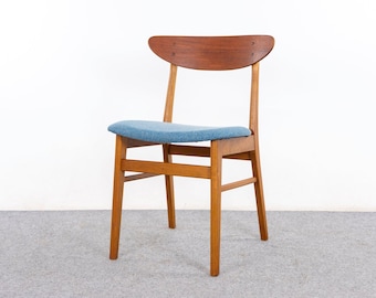 4 Danish Modern Teak & Beech Dining Chairs - (327-126)