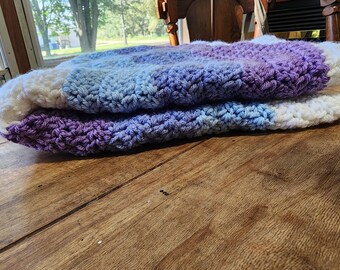 Manta de crochet con punto ondulado