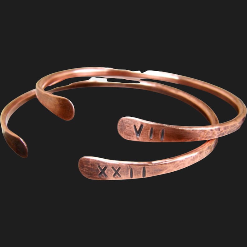 Cadeau d'anniversaire de mariage en cuivre pour homme et femme, chiffre romain, cadeau du 7e-22e anniversaire, bracelet personnalisé, bijoux d'anniversaire, mari, femme image 5
