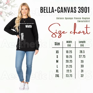 以下が含まれることがあります： 女性が黒いユニセックス スポンジ フリース ラグラン スウェットシャツを着用しています。画像には、XSから2XLまでのインチ単位のサイズチャートが含まれています。「BELLA+CANVAS 3901」のブランド名が表示されています。
